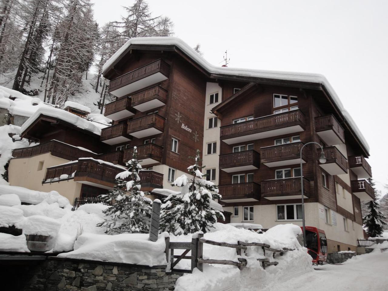 Bolero 4.5 Dachzimmerwohnung Zermatt Extérieur photo